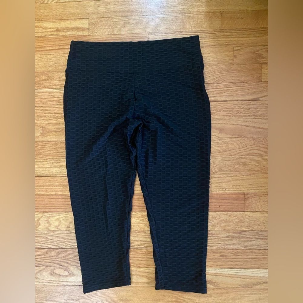 Vizio Collection Scrunch Leggings Women’s 1X Black Calf Length Athleticwear